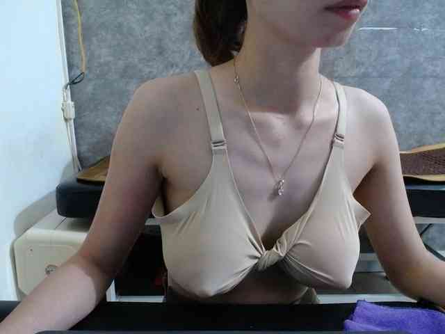 HotQueen93