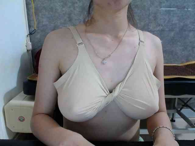 HotQueen93