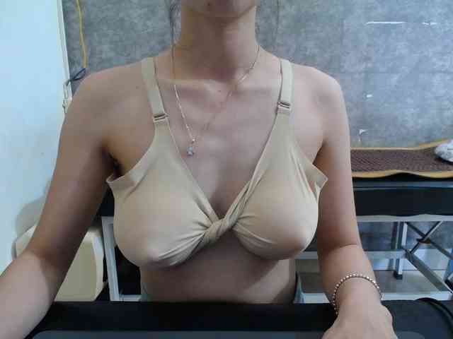 HotQueen93