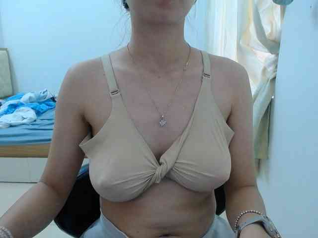HotQueen93