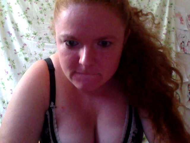 Rae-Jeannie live cam on BongaCams