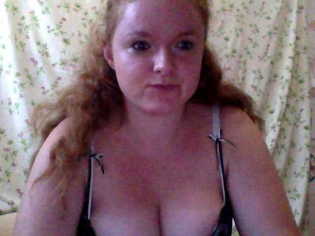 Rae-Jeannie live webcam show