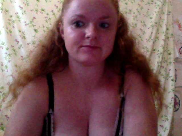 Rae-Jeannie live webcam show