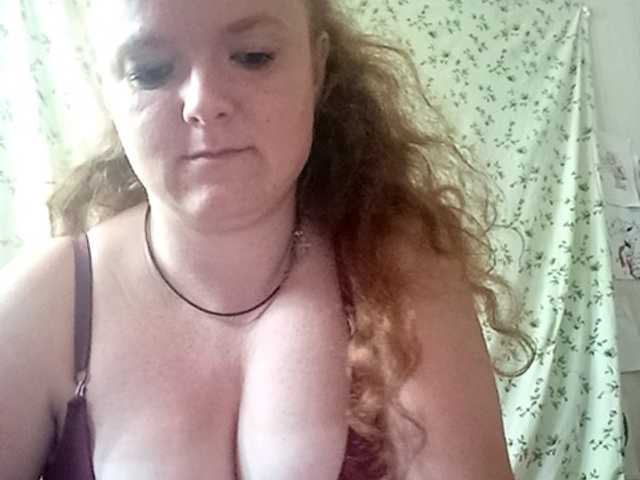 Rae-Jeannie live cam on BongaCams