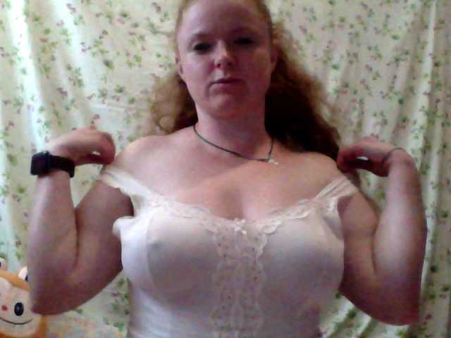 Rae-Jeannie live cam on BongaCams
