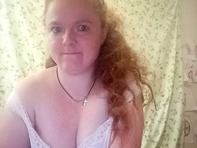 Rae-Jeannie live cam on BongaCams