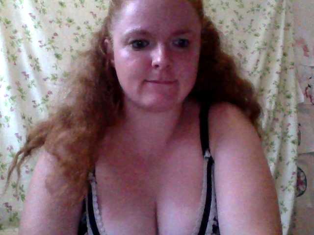 Rae-Jeannie live cam on BongaCams