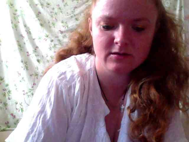Rae-Jeannie webcam