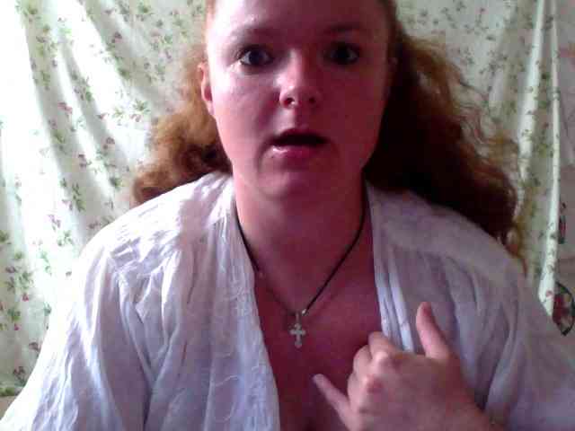 Rae-Jeannie webcam