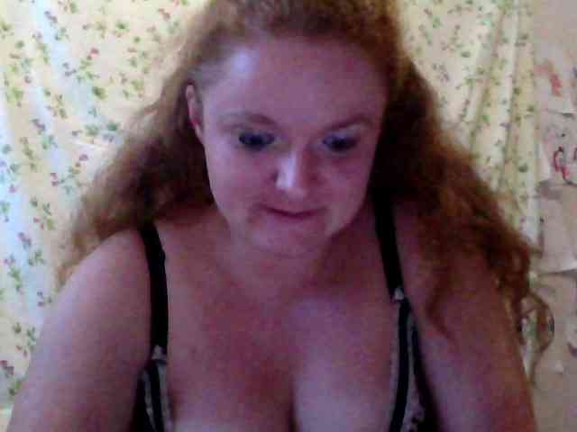 Rae-Jeannie webcam