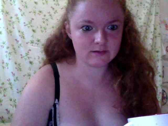 Rae-Jeannie webcam