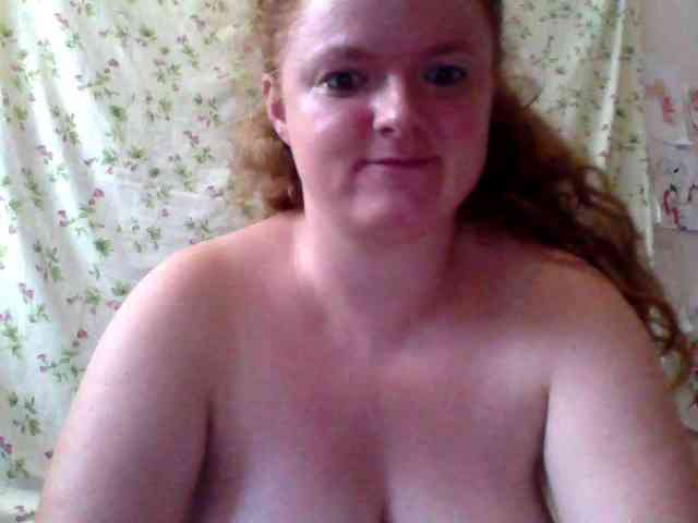 Rae-Jeannie webcam