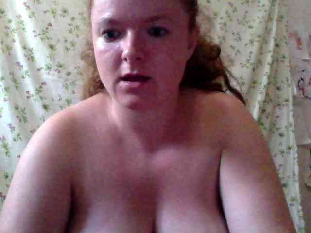 Rae-Jeannie webcam