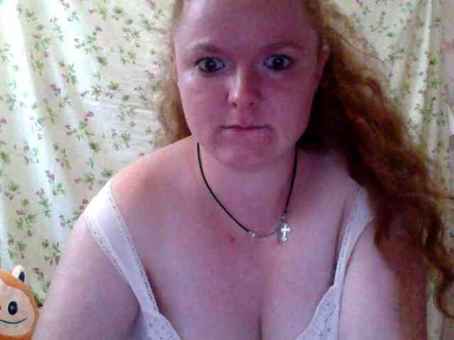 Rae-Jeannie webcam