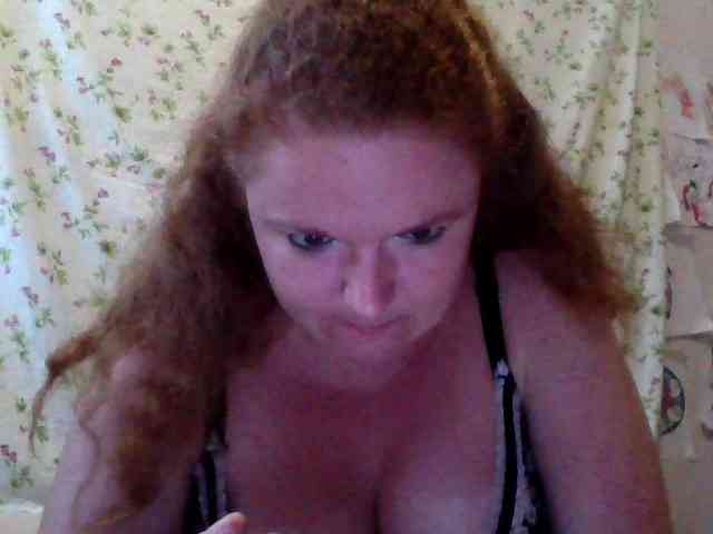 Rae-Jeannie webcam