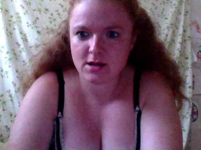 Rae-Jeannie webcam