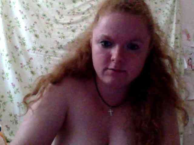 Rae-Jeannie webcam