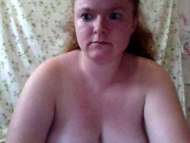 Rae-Jeannie webcam