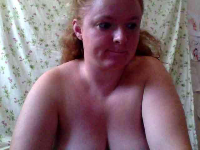 Rae-Jeannie webcam