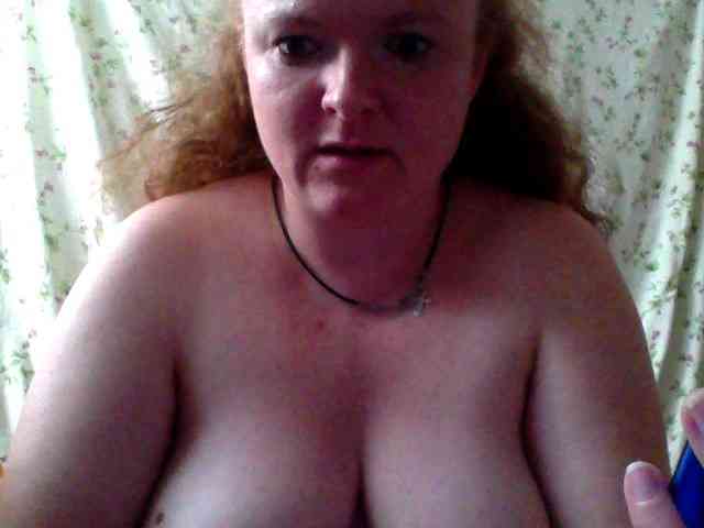 Rae-Jeannie webcam
