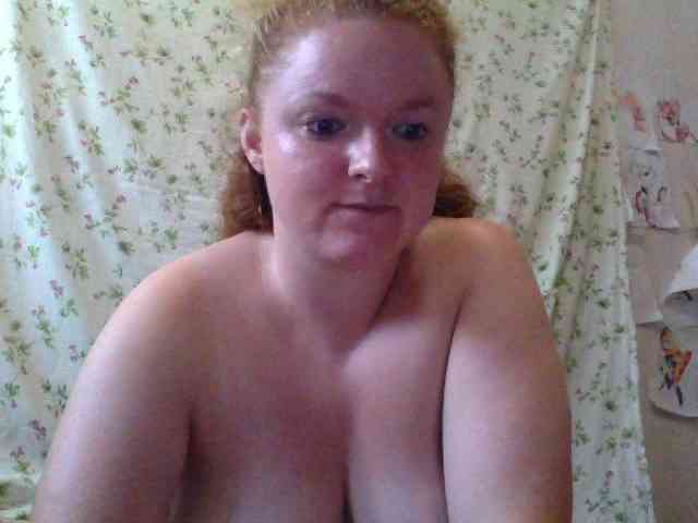 Rae-Jeannie webcam