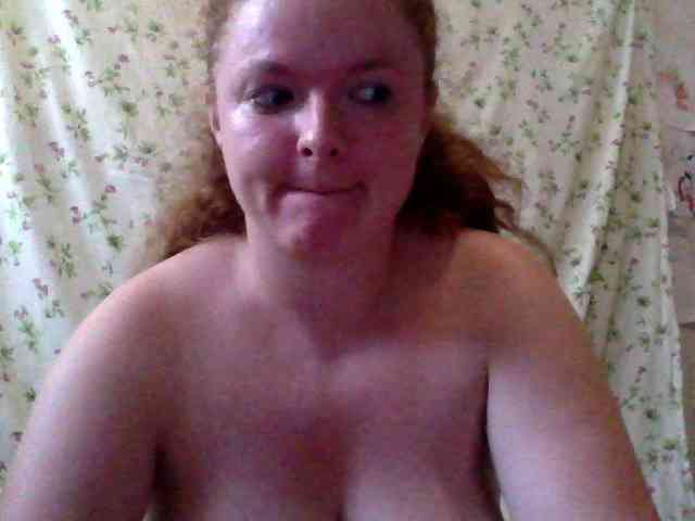 Rae-Jeannie webcam
