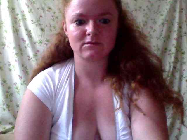Rae-Jeannie webcam