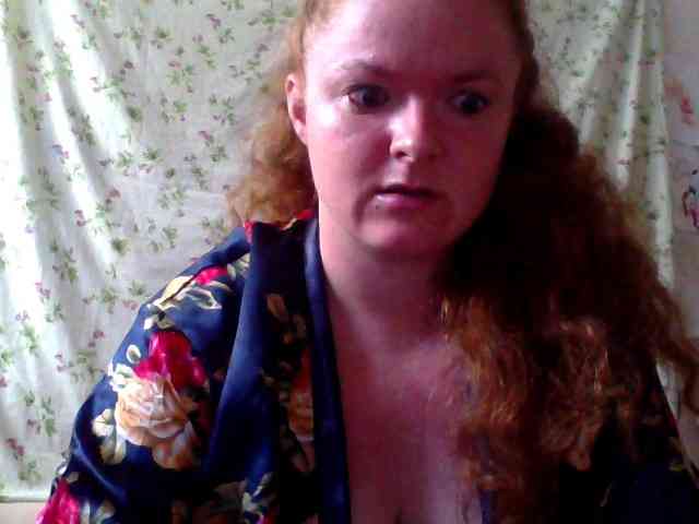 Rae-Jeannie webcam
