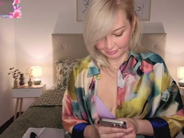 milena-sexyy live cam on BongaCams
