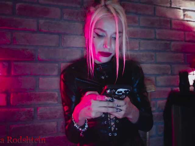 MissKiraRodshtein