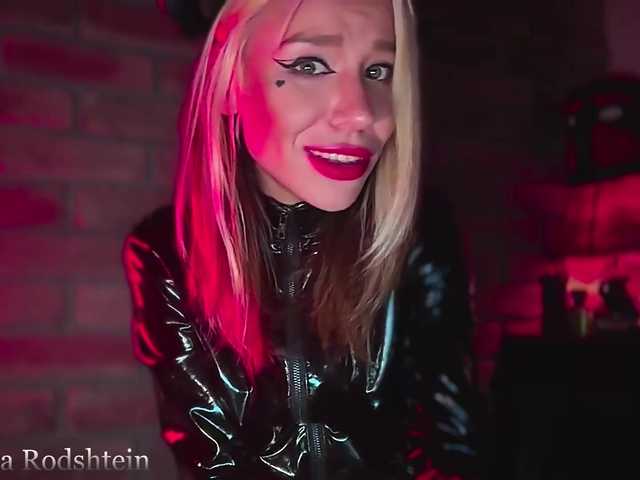 go to chat with FEMDOMKiraRodshtein