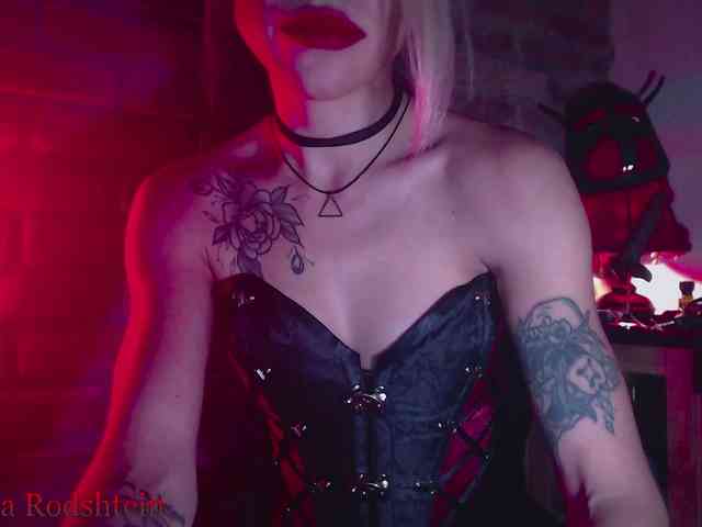 FEMDOMKiraRodshtein webcam