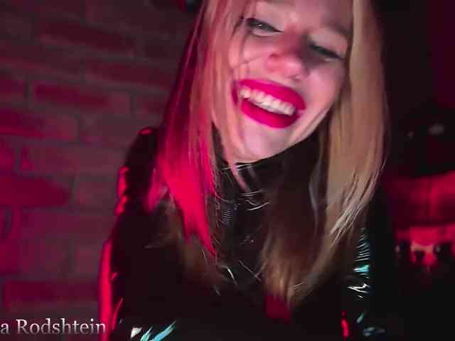 FEMDOMKiraRodshtein webcam