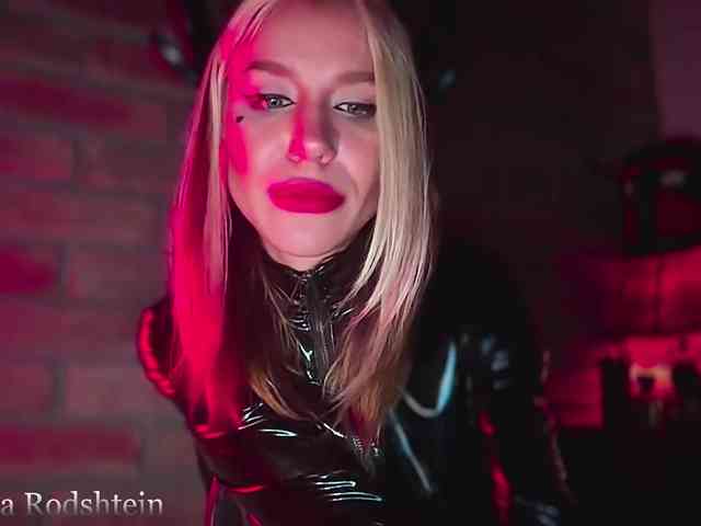 FEMDOMKiraRodshtein webcam
