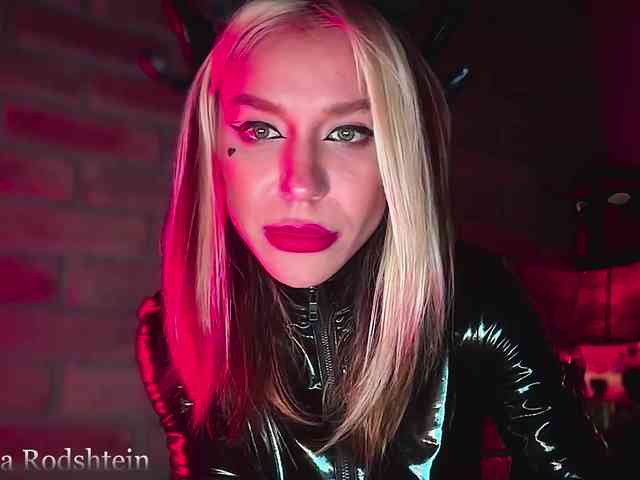 FEMDOMKiraRodshtein webcam