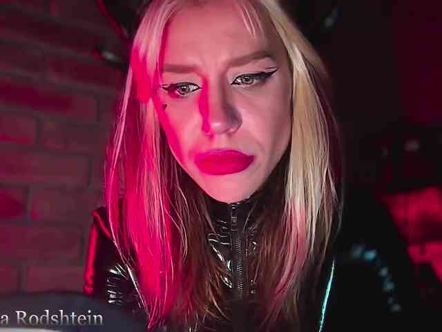 FEMDOMKiraRodshtein webcam