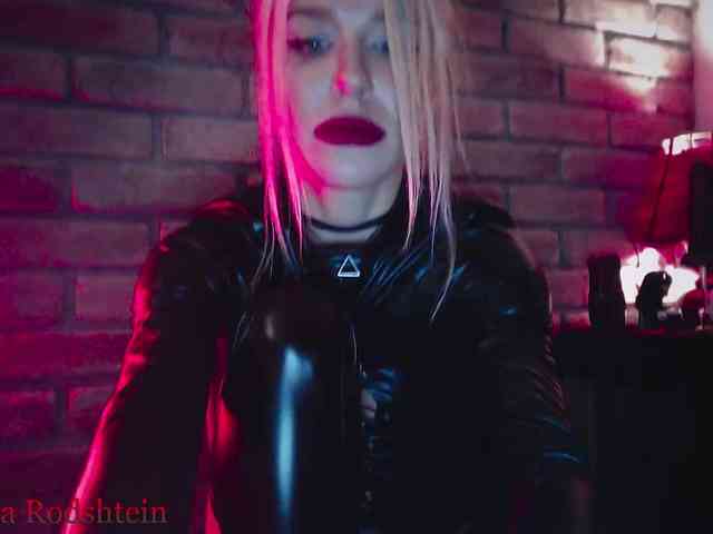 FEMDOMKiraRodshtein webcam