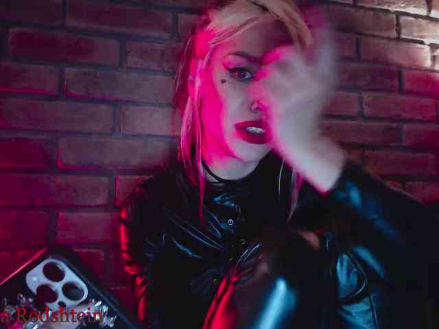 FEMDOMKiraRodshtein webcam