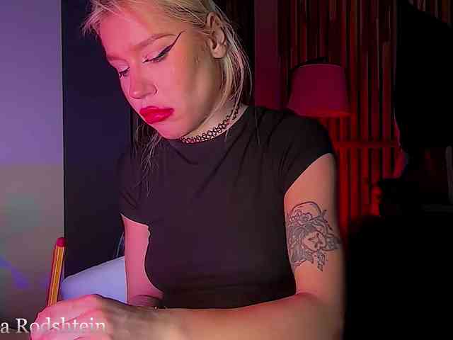 FEMDOMKiraRodshtein