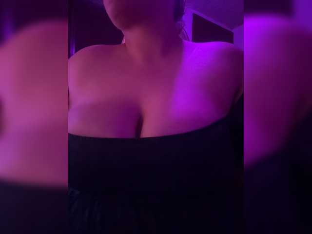 sakurabloom live cam on BongaCams