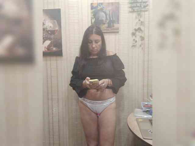 Lakomka099 webcam