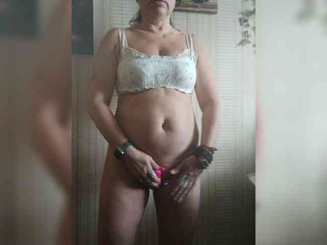 Lakomka099 webcam