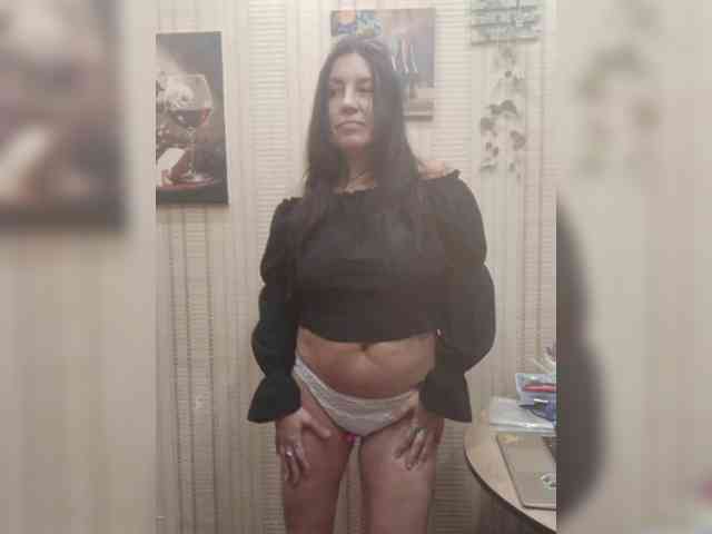 Lakomka099 webcam