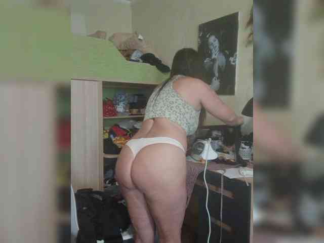 Lakomka099 webcam