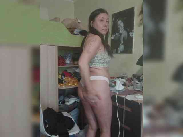 Lakomka099 webcam