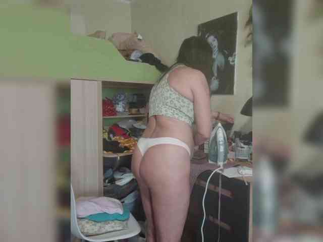 Lakomka099 webcam