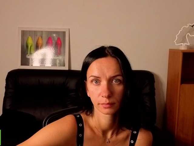 Annakillkiss live cam on BongaCams
