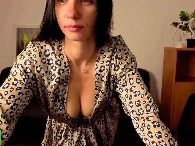 Annakillkiss live cam on BongaCams
