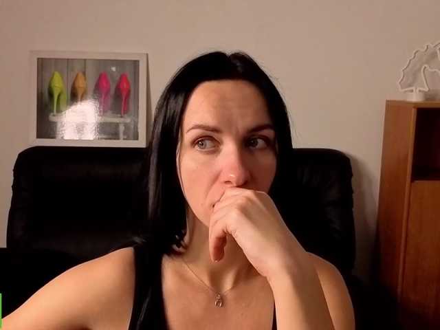 Annakillkiss live cam on BongaCams