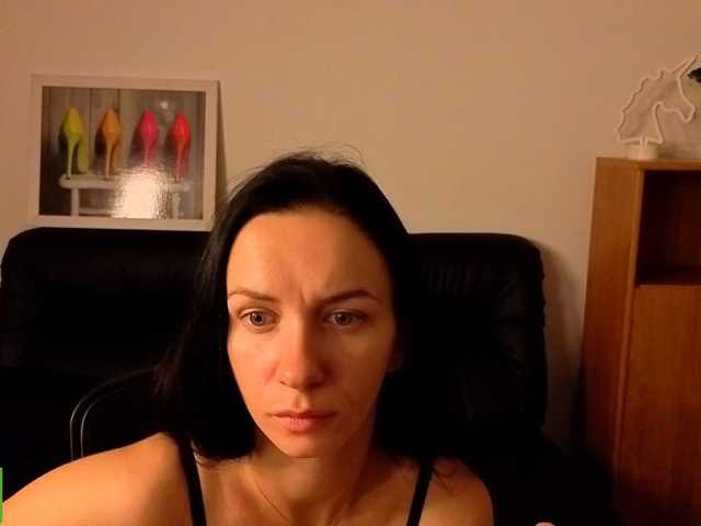 Annakillkiss live cam on BongaCams